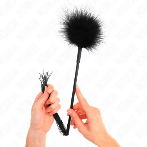 KINK – Szilikon ostor tollas csiklandozóval, 47 cm, fekete