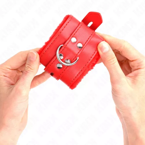 KINK – Szőrmével bélelt, állítható csuklóbilincs, 17–29 × 6 cm, nagy fém csattal, piros