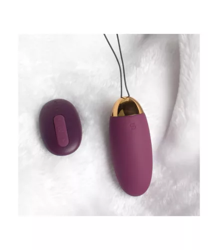 SVAKOM – Elva Plum, akkus vibrotojás távirányítóval, lila